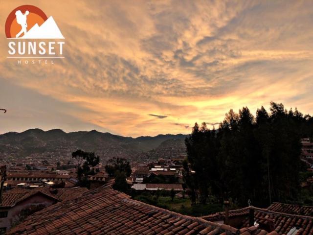 Sunset House Cuscoホステル エクステリア 写真